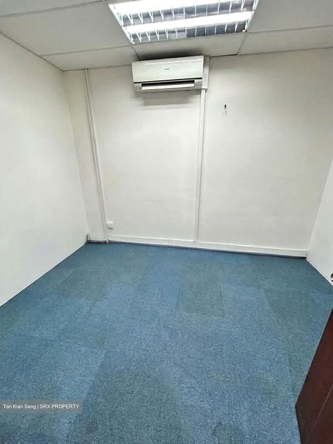 Primz Bizhub (D25), Office #568025171